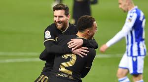 着镜子微笑 着镜子微笑